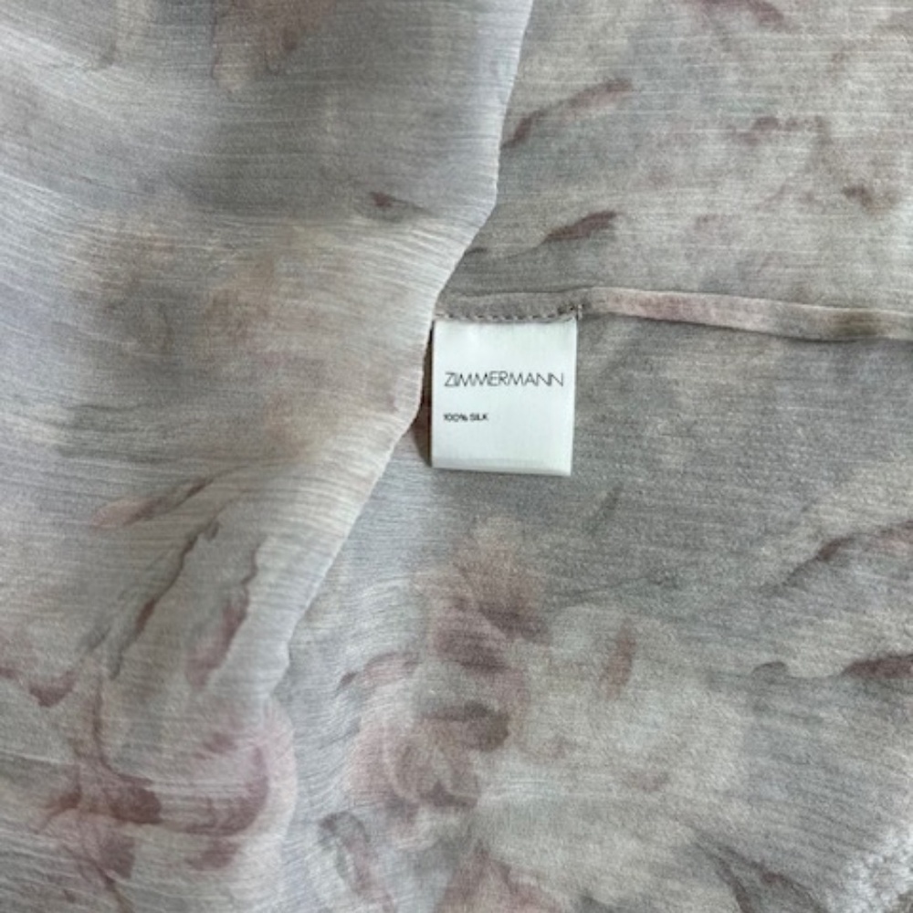 New w/tags Zimmermann Cold Shoulder Silk Top Flower Print in designer size 2. - Picture 4 of 4